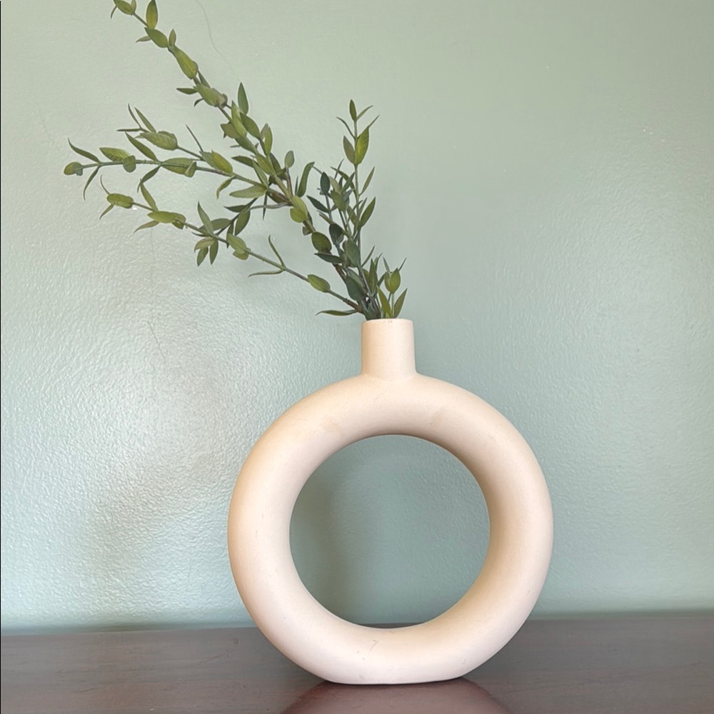 Modern Cream Ceramic Ring Vase